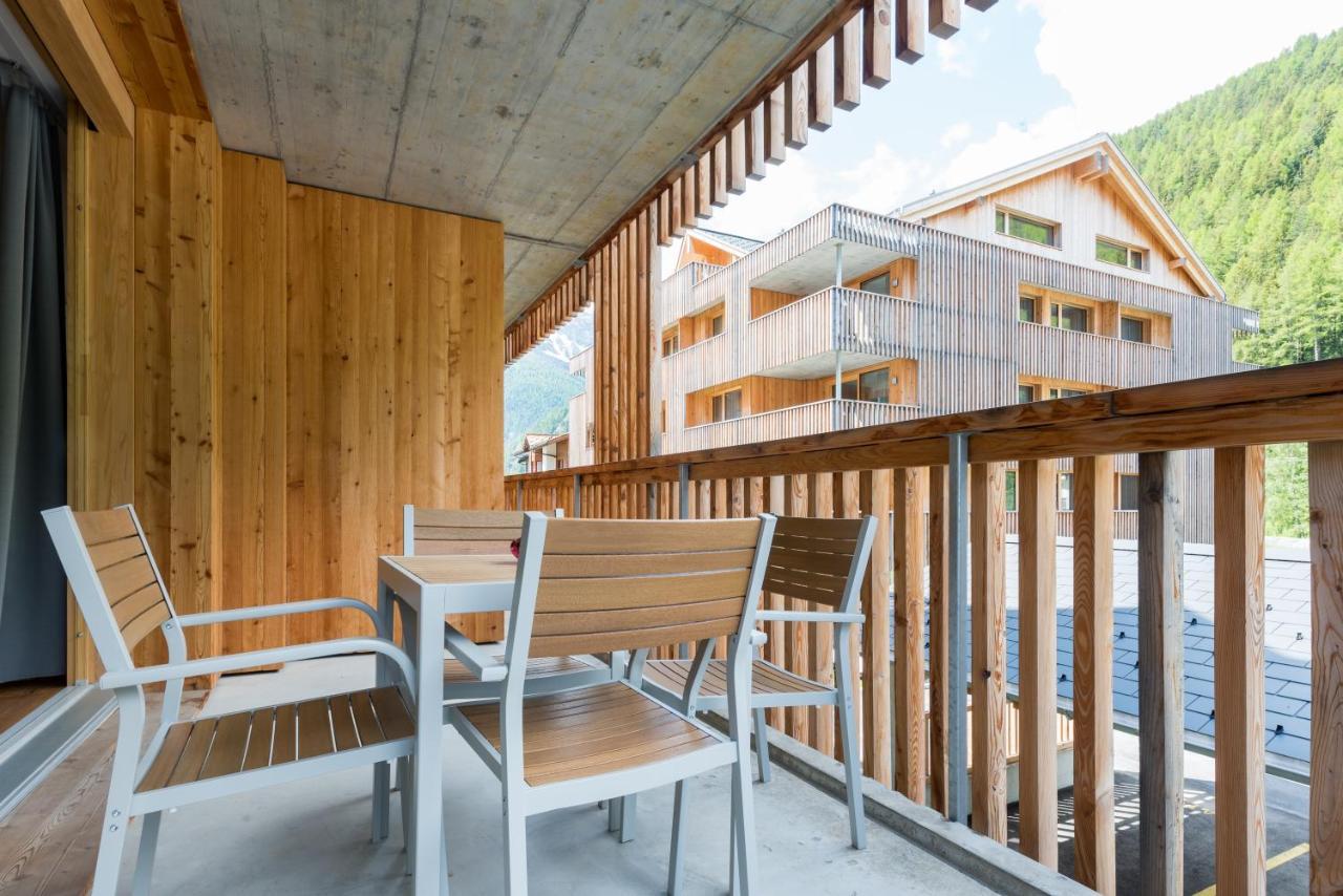 Montela Apartments - Haus F Saas-Grund Exterior foto