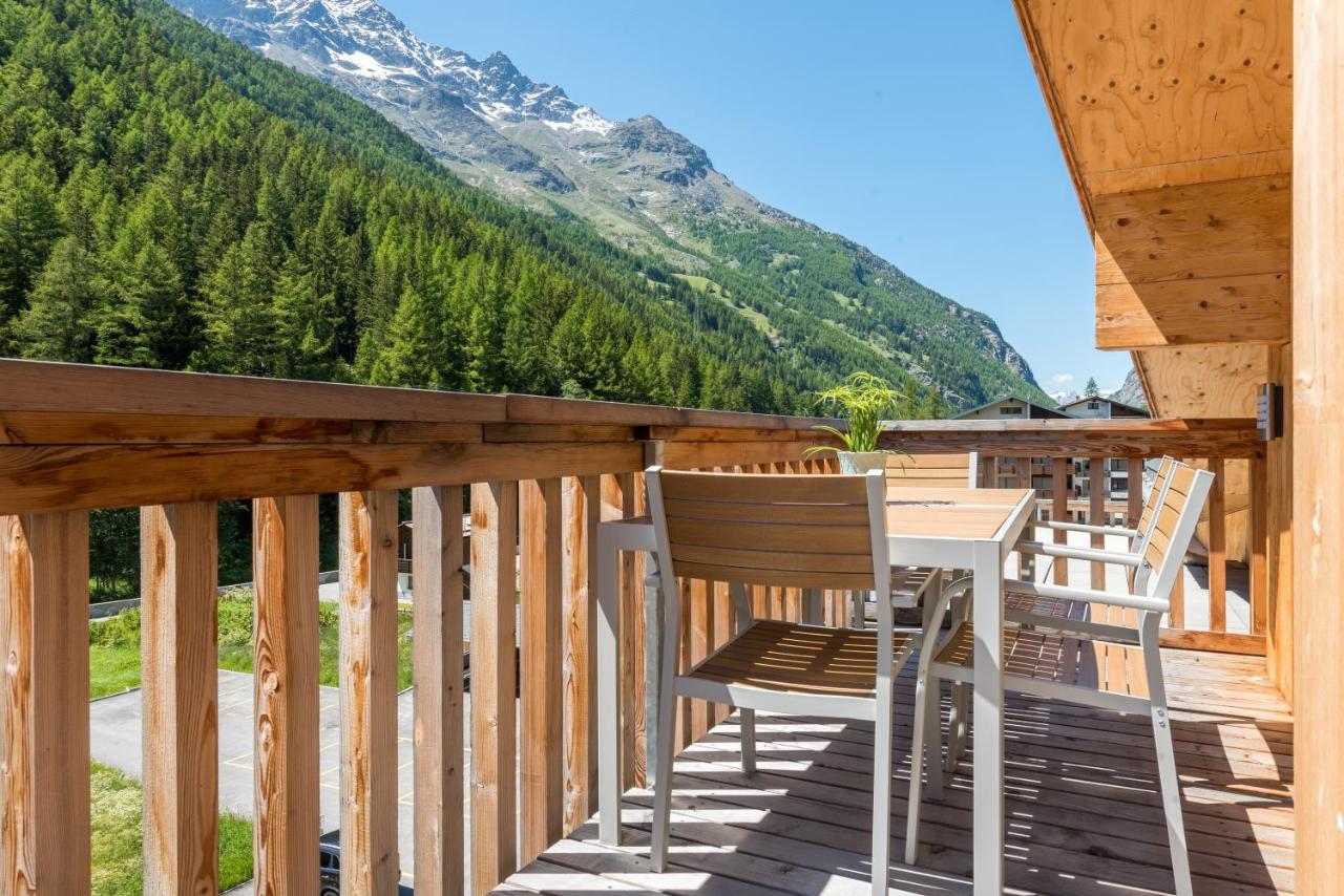 Montela Apartments - Haus F Saas-Grund Exterior foto
